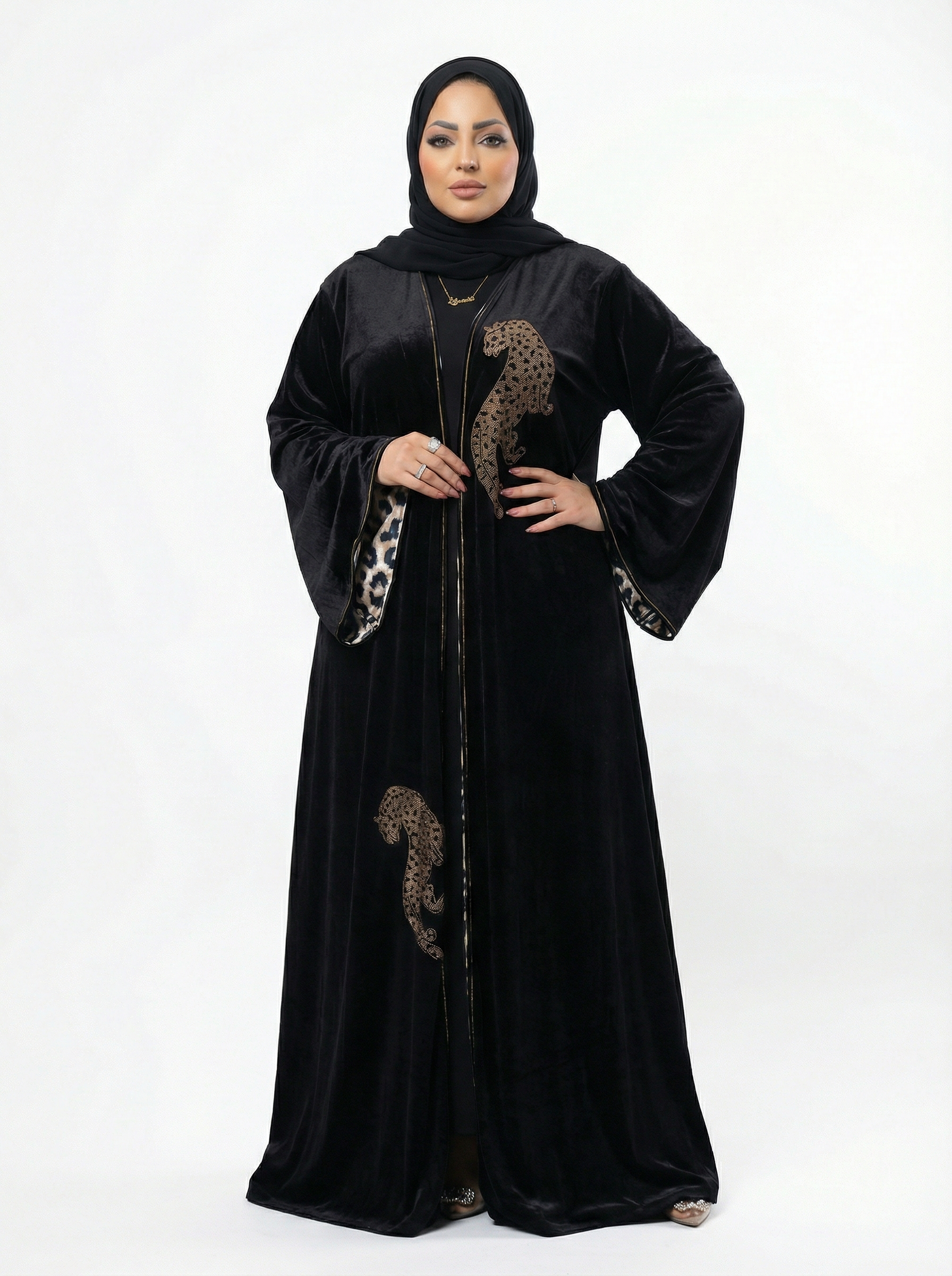 Panthera Gold Noir Abaya